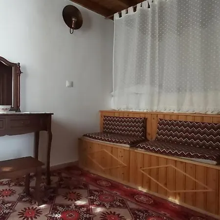 Traditional House In Asfendiou Villa